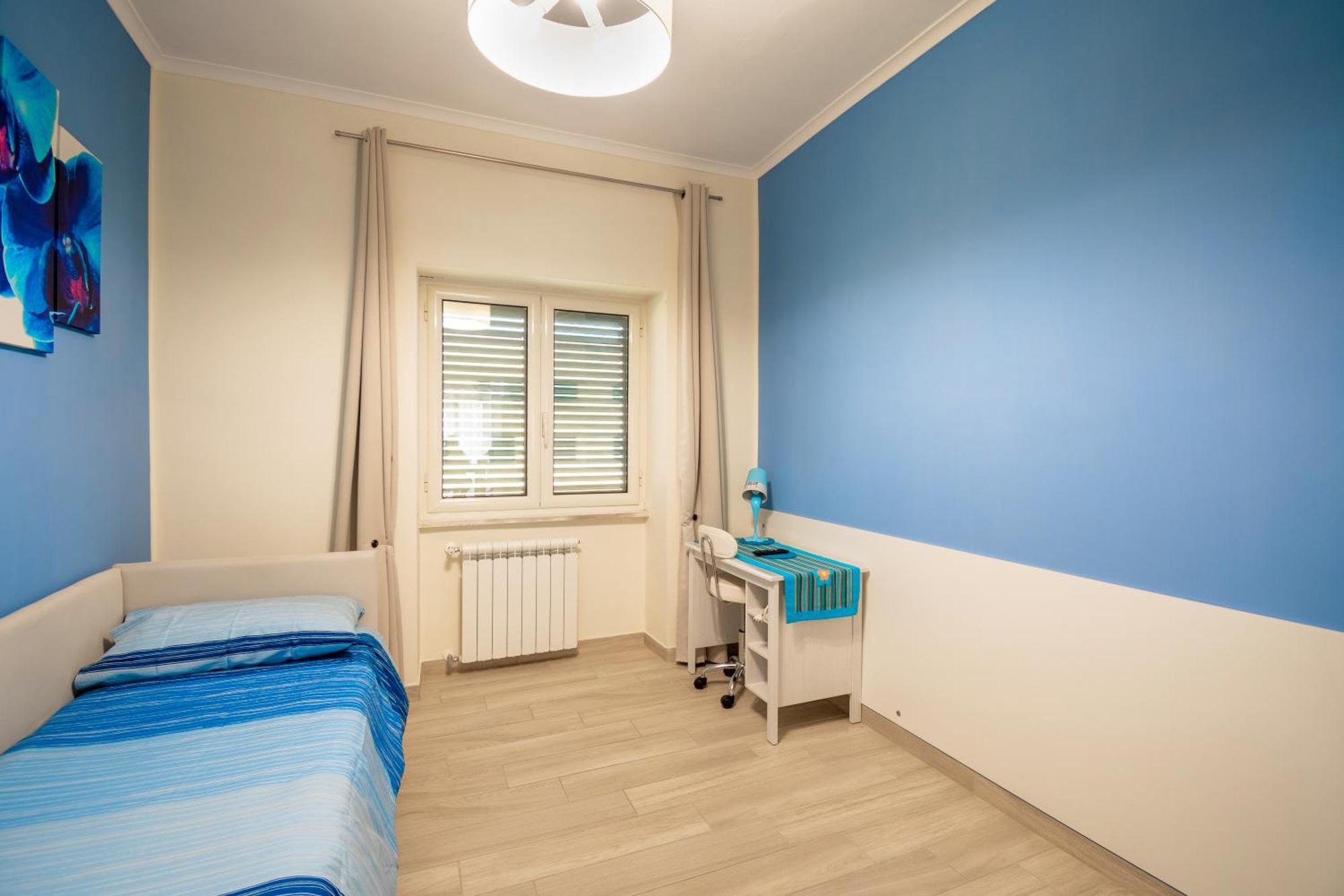 Color House Hotel Napoli Bagian luar foto