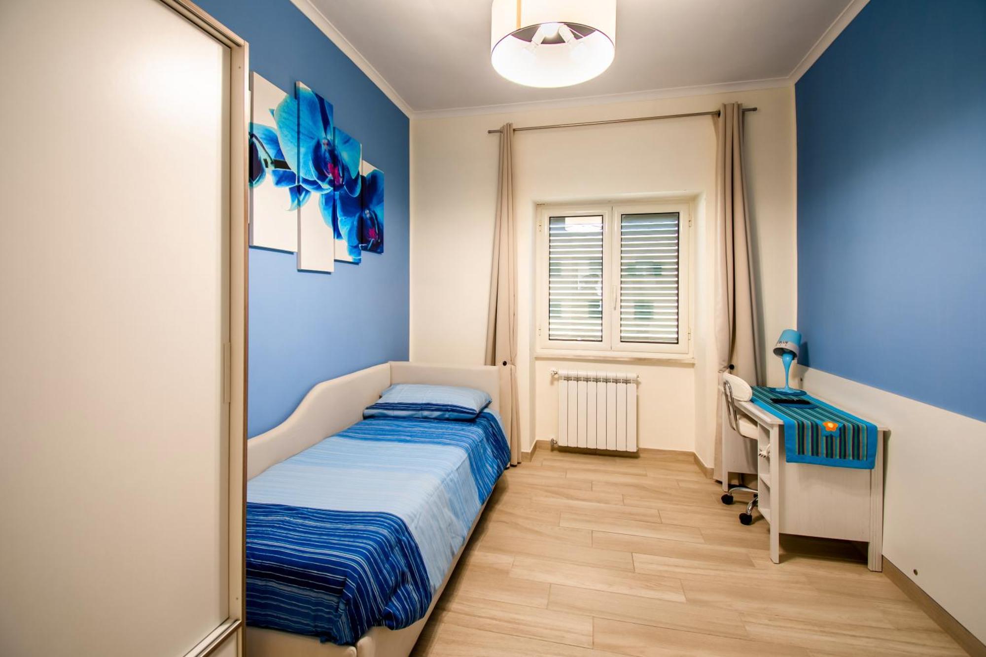 Color House Hotel Napoli Bagian luar foto