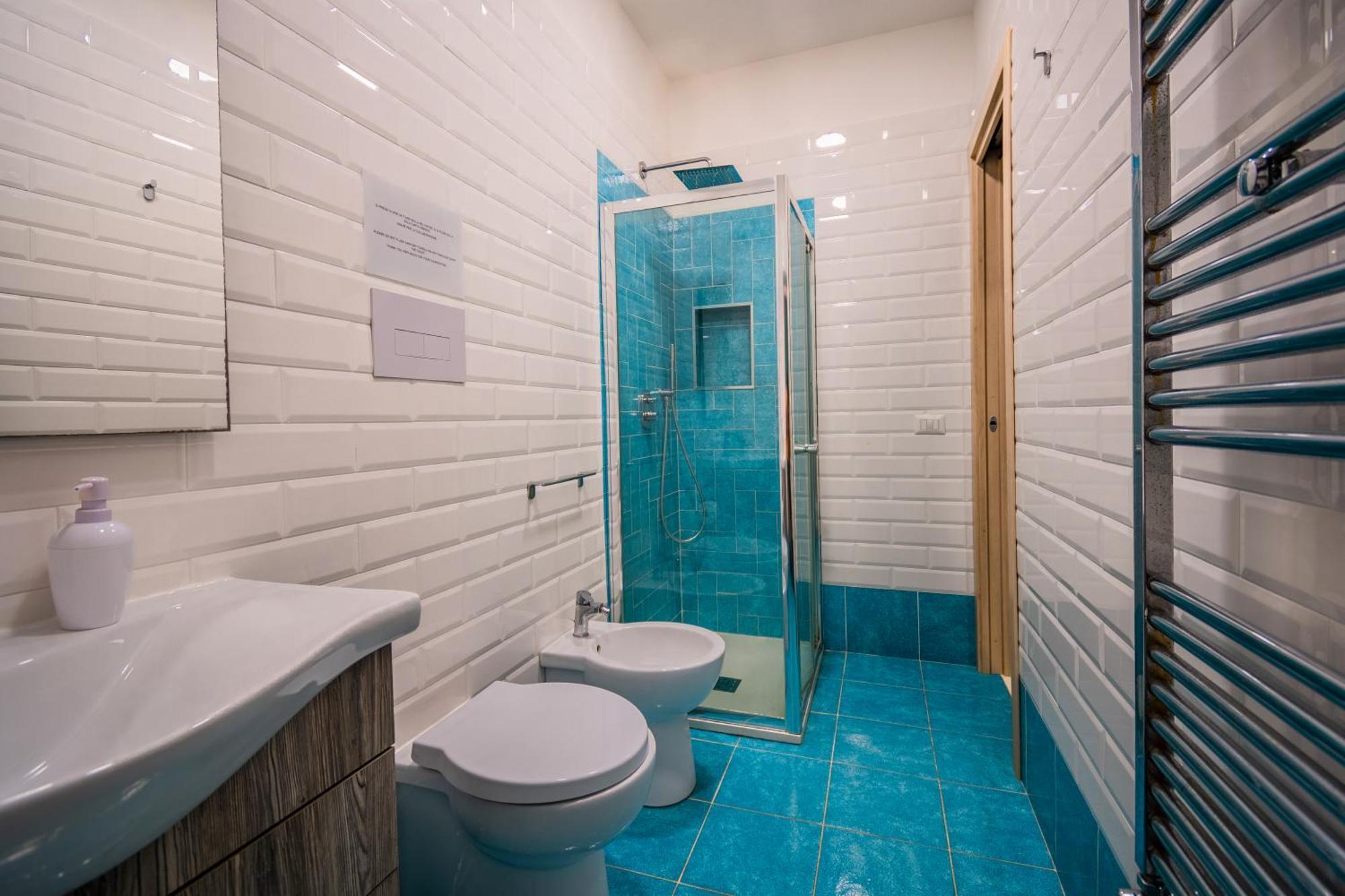 Color House Hotel Napoli Bagian luar foto