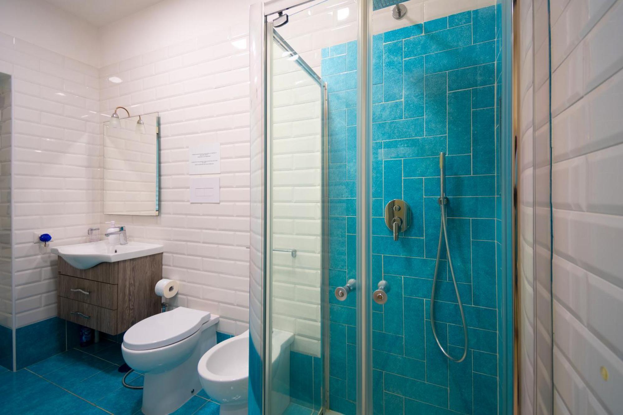 Color House Hotel Napoli Bagian luar foto